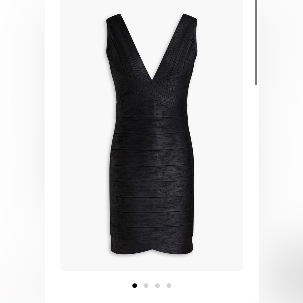 Herve’ Leger- bandage dress